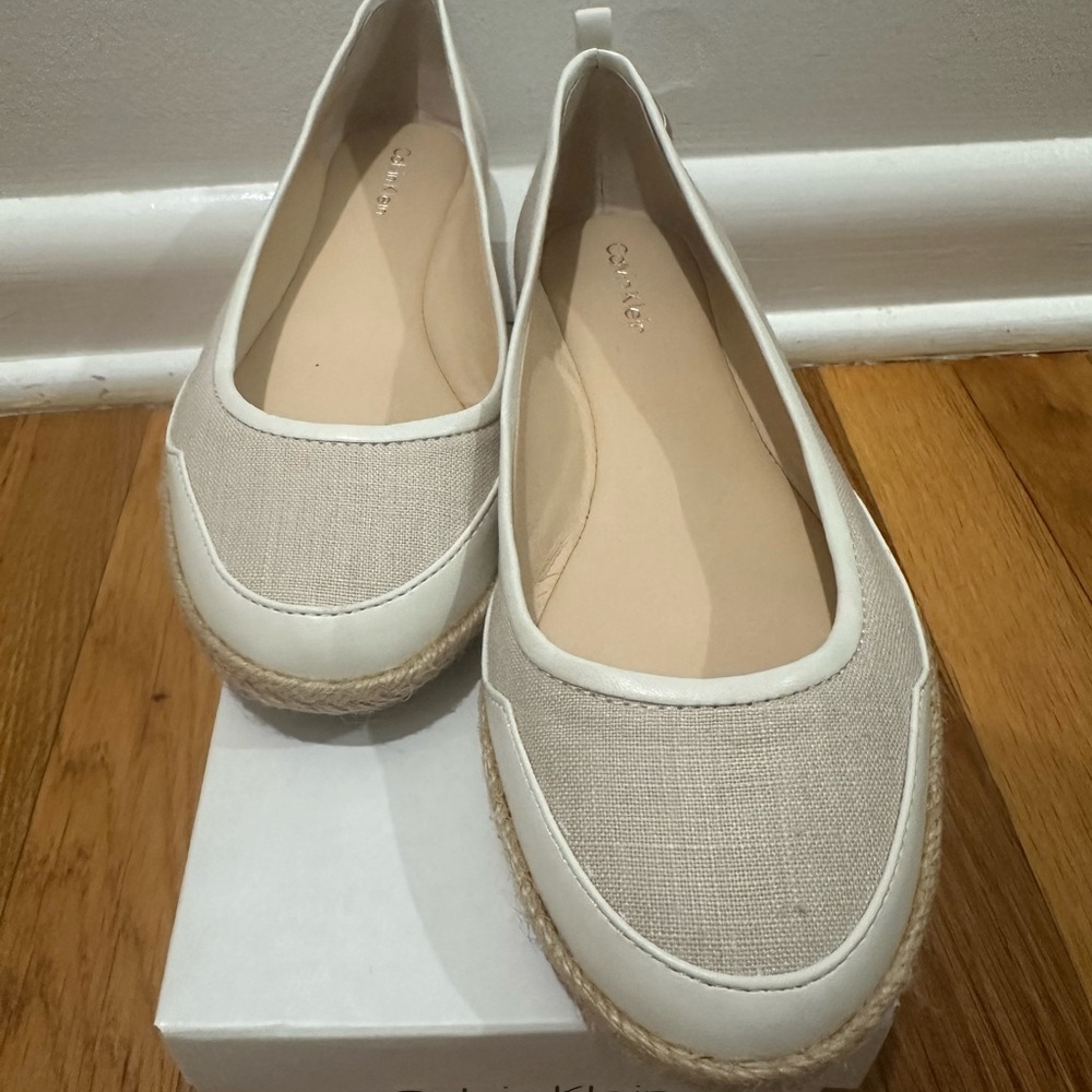 NWOT Calvin Klein flats.  Natural/white new, without tags, with box